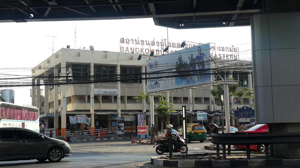 מלון בנגקוק De Sky Sukhumvit Ekkamai מראה חיצוני תמונה